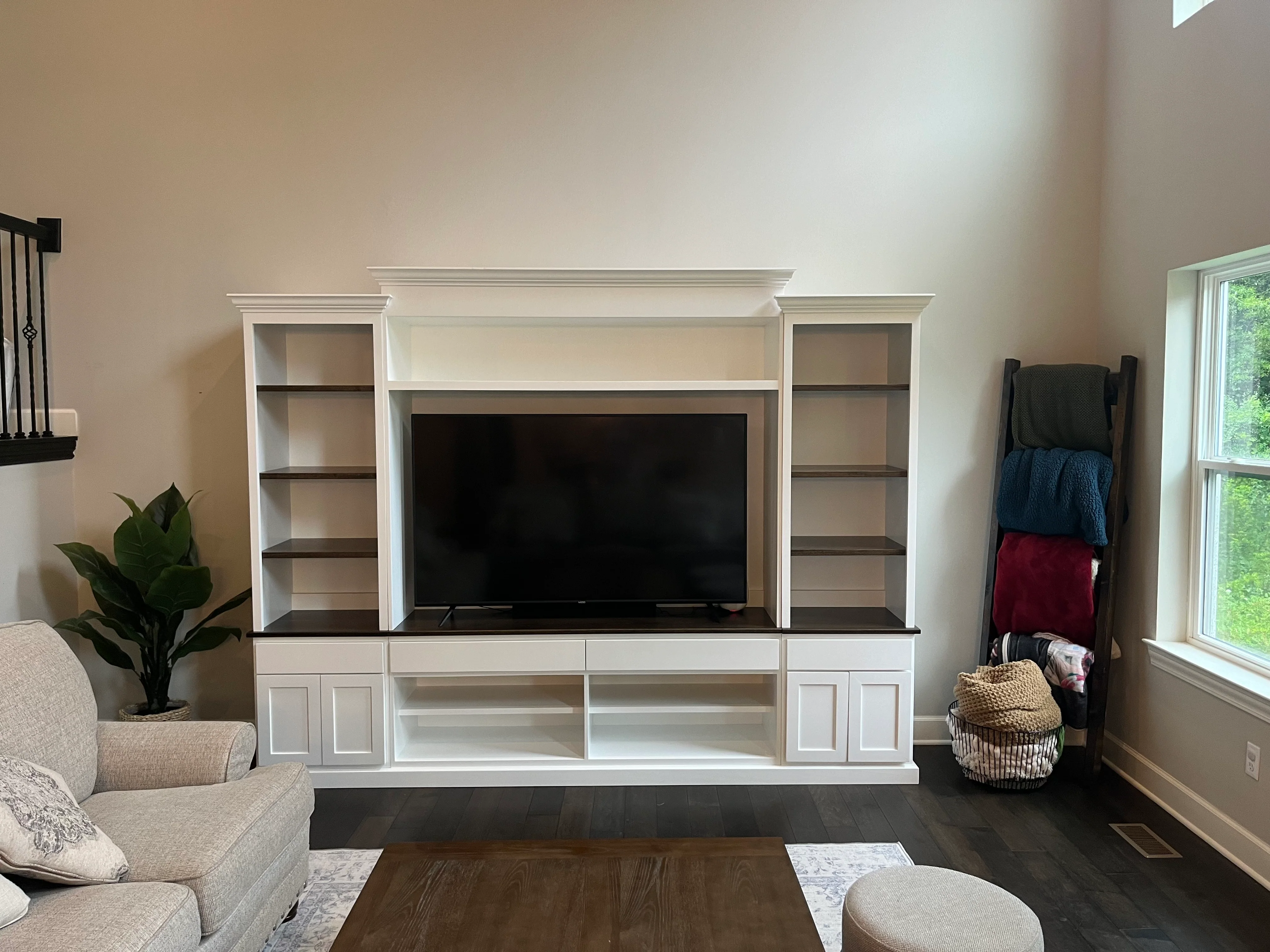 Howell Entertainment Center – TV Stand & Media Console | Griffin Furniture - Image 4